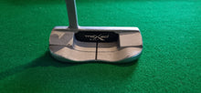 Load image into Gallery viewer, Maxed Golf Putter 35"
