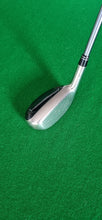 Load image into Gallery viewer, Nicklaus IronMax Hi-Max 2 Hybrid 18° Stiff with Cover