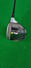 Load image into Gallery viewer, TaylorMade M2 Fairway 5 Wood 18° Stiff with Cover