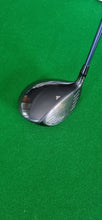 Load image into Gallery viewer, Titleist 917 D3 Driver 9.5° Stiff with Cover