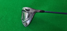 Load image into Gallery viewer, Titleist 917 D3 Driver 9.5° Stiff with Cover