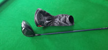 Load image into Gallery viewer, Titleist 917 D3 Driver 9.5° Stiff with Cover