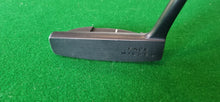 Load image into Gallery viewer, Cleveland Classic Collection 2 Putter 35" with Cover