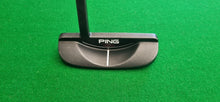 Load image into Gallery viewer, Ping Scottsdale TR 32" Putter