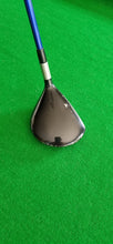 Load image into Gallery viewer, Titleist 906F4 Fairway 3 Wood 15.5° Stiff with Cover