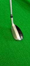 Load image into Gallery viewer, Nicklaus Dual Point 3 Hybrid Ladies LH 21°