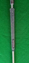 Load image into Gallery viewer, Spalding Titan II Broomstick Putter 43"
