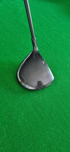 Load image into Gallery viewer, Wilson Staff Launch Pad Draw-Bias 3 Wood 15° Regular with Cover