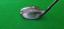 Load image into Gallery viewer, Wilson Staff Launch Pad Draw-Bias 3 Wood 15° Regular with Cover
