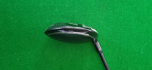 Load image into Gallery viewer, Wilson Staff Launch Pad Draw-Bias 3 Wood 15° Regular with Cover