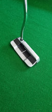 Load image into Gallery viewer, Odyssey Works Versa 1W Putter 35" with Cover