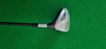 Load image into Gallery viewer, Titleist 980F Fairway 3 Wood 15° Stiff