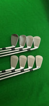 Load image into Gallery viewer, Mizuno MX-20 Irons LH 3 - PW Regular