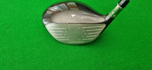 Load image into Gallery viewer, Titleist 905R Driver 10.5° Stiff with Cover