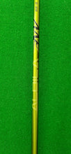 Load image into Gallery viewer, Titleist 905R Driver 10.5° Stiff with Cover