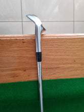 Load image into Gallery viewer, Mizuno MX-20 Sand Wedge LH Regular 55°