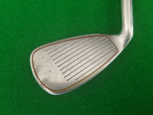 Load image into Gallery viewer, Cleveland Quadpro Launch Driving Iron 15° Stiff with Cover