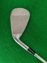 Load image into Gallery viewer, Titleist 716 AP1 Pitching Wedge P 43° Stiff