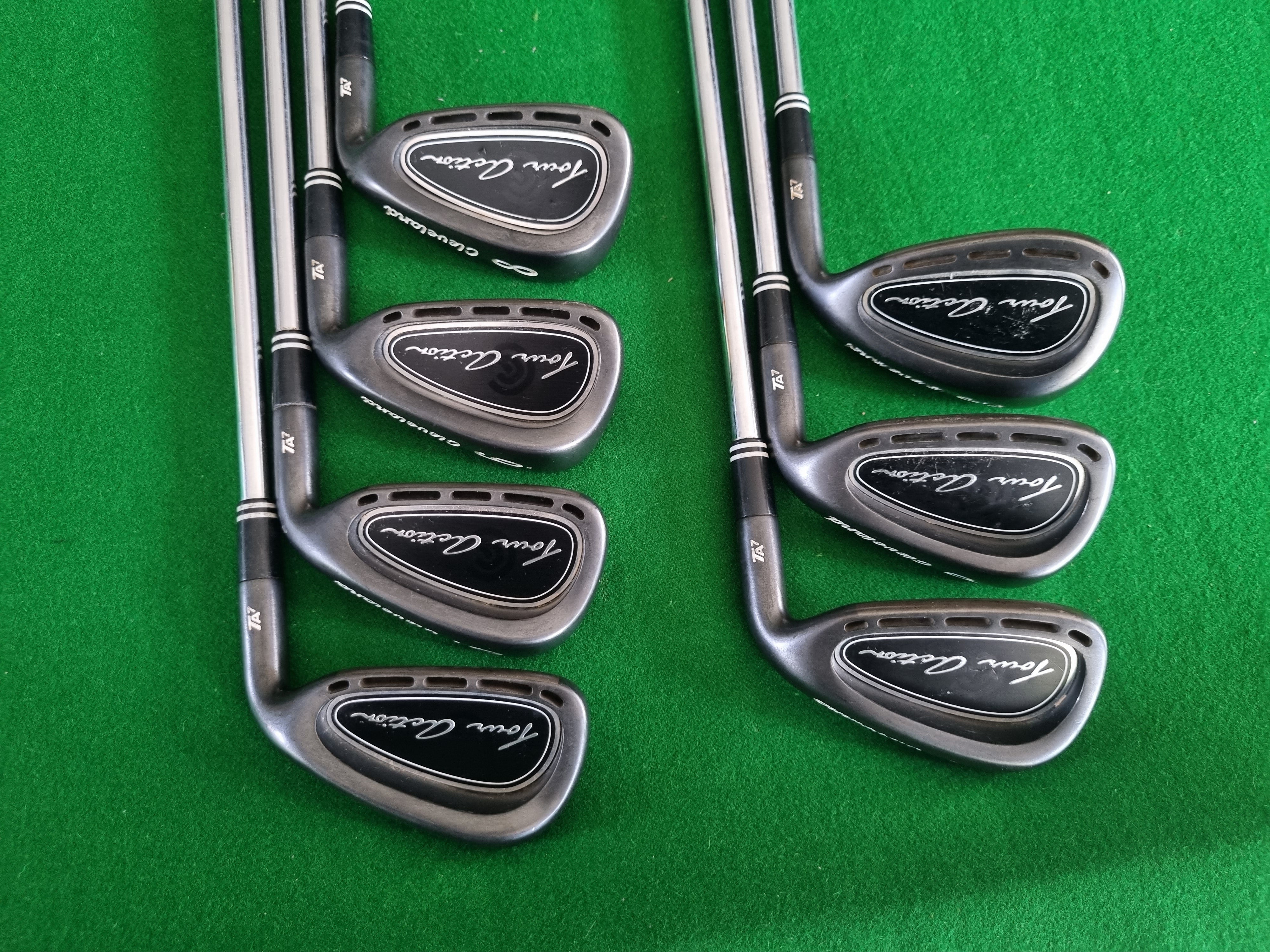 Cleveland Tour Action TA7 Black Irons 4 - SW Uniflex (no 7 iron
