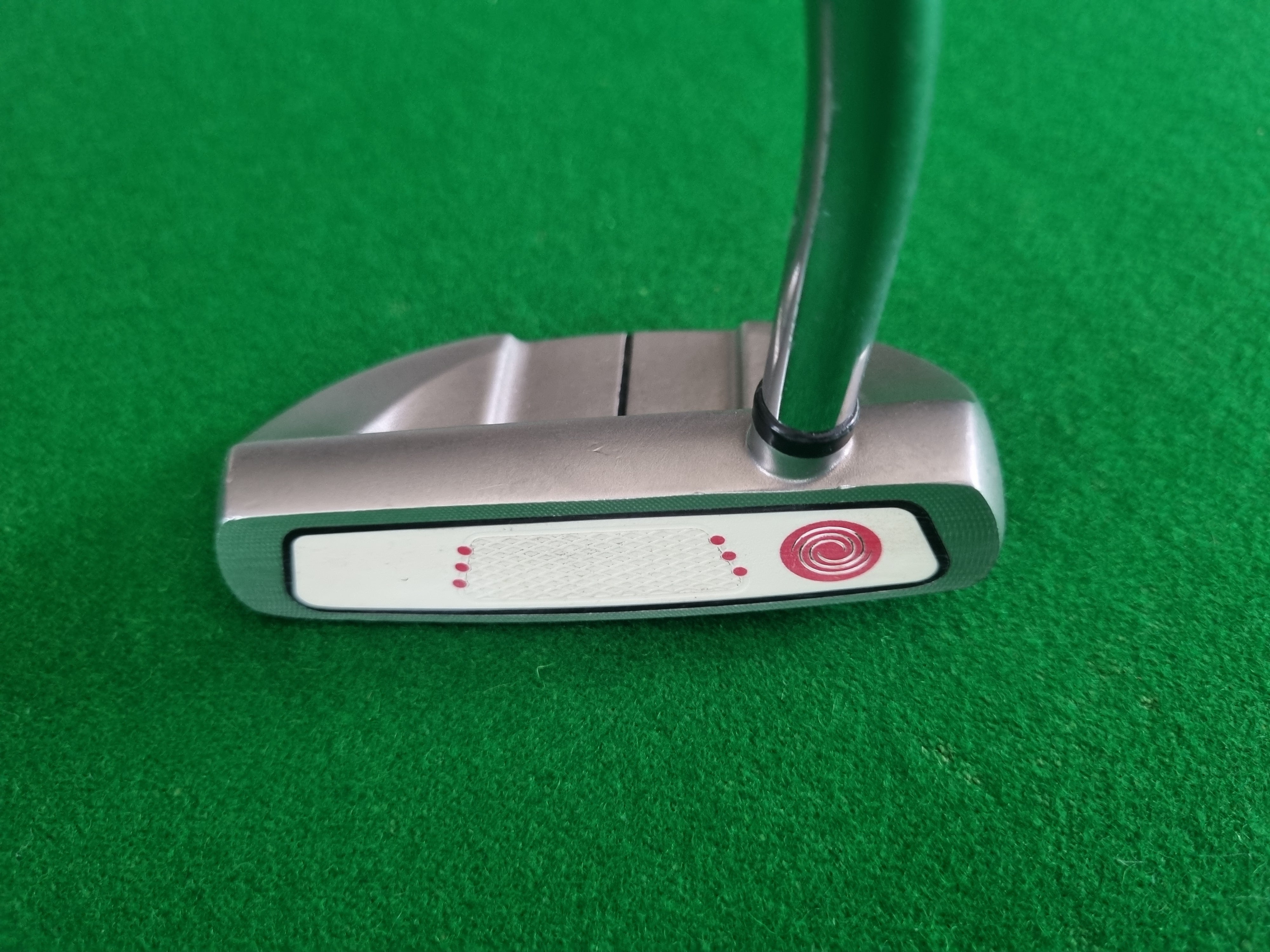 ODYSSEY　WHITEHOT　XG　＃5 Odyssey White Hot XG #5 Putter | Golf Avenue
