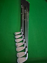 Load image into Gallery viewer, Cleveland 588 MT Irons 4 - PW Regular