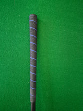 Load image into Gallery viewer, Fearless Kids Junior Full Golf Set 4 - 6 Years, 2 x Woods, 3 x Irons, Putter and Stand Bag