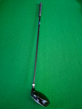 Load image into Gallery viewer, Fearless Kids Junior Full Golf Set 4 - 6 Years, 2 x Woods, 3 x Irons, Putter and Stand Bag