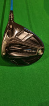 Load image into Gallery viewer, Callaway Rogue Driver with Cover 9° Stiff