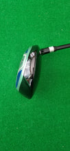 Load image into Gallery viewer, Top Flite Strata Fairway 3 Wood 15° Regular with Cover
