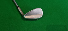 Load image into Gallery viewer, Dunlop Sand Wedge 56°
