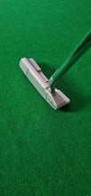 Load image into Gallery viewer, Titleist Scotty Cameron Select Newport 2.5 Putter 34&quot; with Cover
