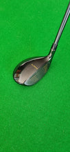 Load image into Gallery viewer, Cobra F-Max Offset 3 Hybrid 19° Stiff
