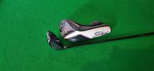 Load image into Gallery viewer, Titleist 917F2 Fairway 3 Wood 16.5° Stiff with Cover
