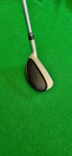 Load image into Gallery viewer, Nicklaus Dual Point 4 Hybrid 24° Regular
