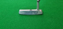 Load image into Gallery viewer, Spalding Putter 36&quot;
