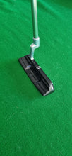 Load image into Gallery viewer, Spalding Titan II Broomstick Putter 43&quot;
