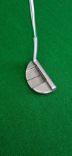 Load image into Gallery viewer, Odyssey White Hot XG #9 Putter 35&quot;
