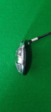 Load image into Gallery viewer, Titleist 909D3 Driver 9.5° Stiff

