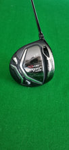 Load image into Gallery viewer, Titleist 917 D2 Driver LH 10.5° Stiff with Cover
