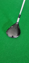 Load image into Gallery viewer, Titleist 906F2 Fairway 3 Wood LH 15° Regular
