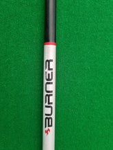 Load image into Gallery viewer, TaylorMade Burner 4 Rescue Hybrid 22° Stiff

