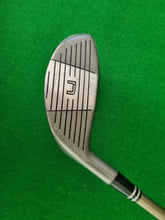 Load image into Gallery viewer, Nicklaus The Bear 3 Wood Stiff
