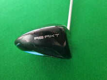 Load image into Gallery viewer, Wilson Staff D7 Driver 10.5° Stiff
