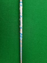 Load image into Gallery viewer, Wilson Staff D7 Driver 10.5° Stiff
