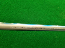 Load image into Gallery viewer, Wilson Staff D7 Driver 10.5° Stiff
