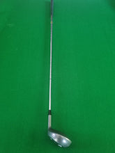 Load image into Gallery viewer, Wilson Ultra Tour 3 Wood 15.5° Regular
