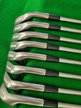 Load image into Gallery viewer, Cleveland CG Gold Irons 4 - SW Regular
