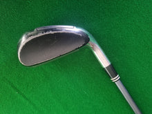 Load image into Gallery viewer, Cleveland HiBore 6 Hybrid 30° Regular

