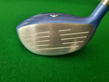 Load image into Gallery viewer, LPGA La Femme Ladies 3 Wood 17° with Cover
