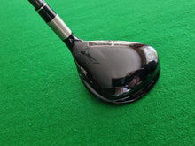 Load image into Gallery viewer, TaylorMade Burner 4 Rescue Ladies Hybrid 22°
